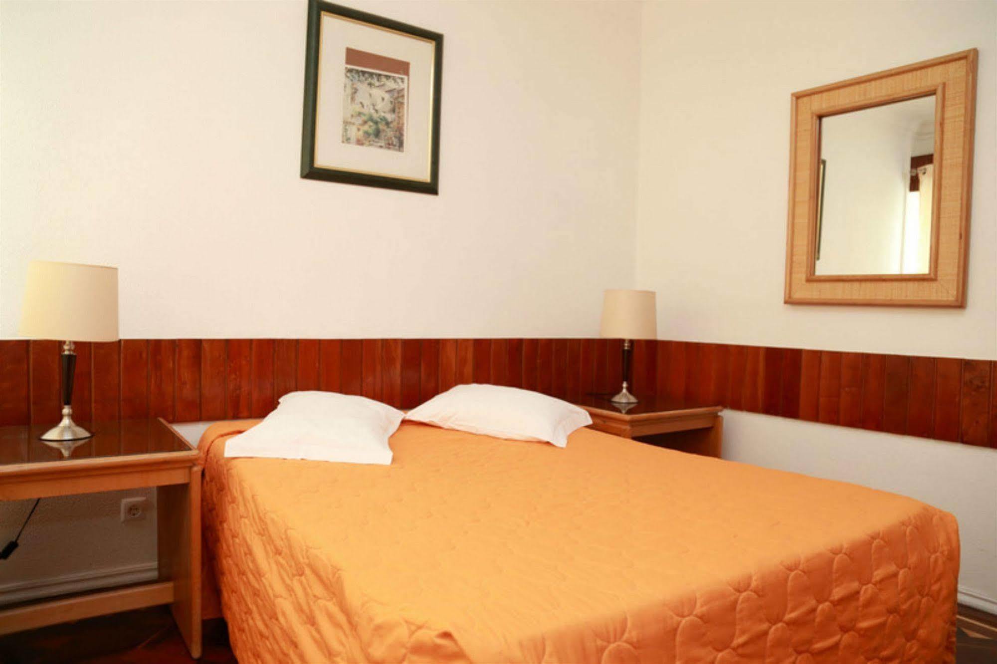 Residencial Mar Dos Acores Lissabon